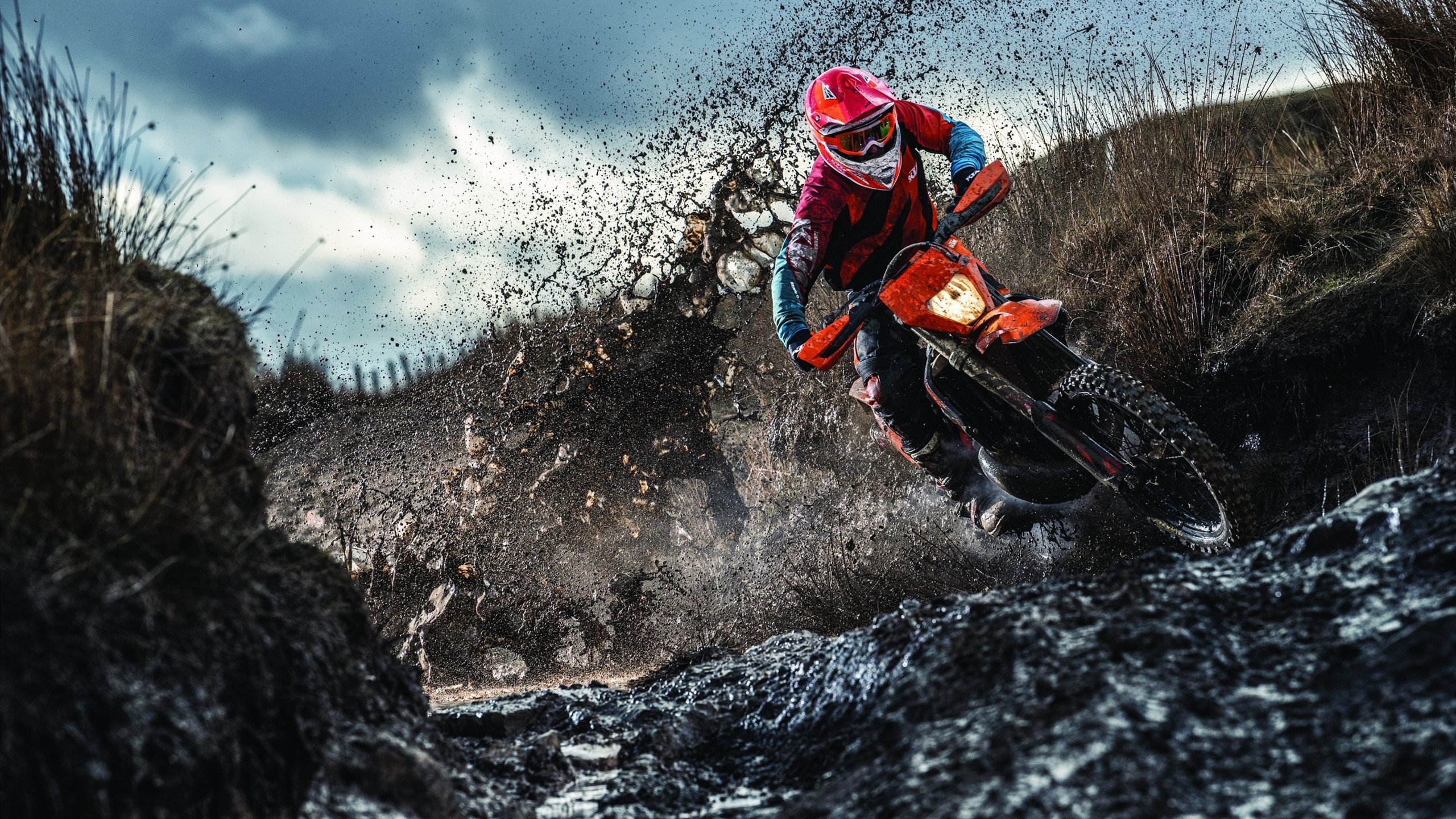 王宗源决赛发挥稳定赢得掌声，王宗源领奖